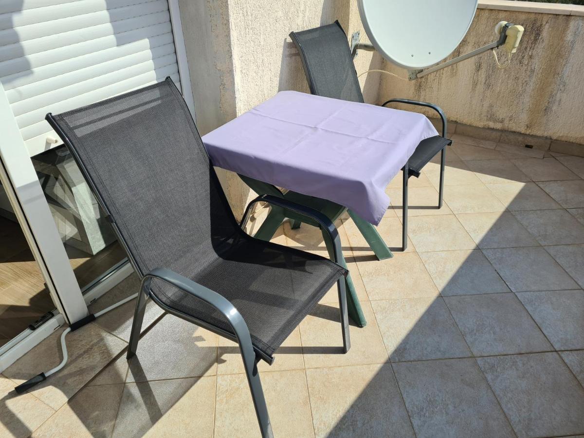 Ferienwohnung Milka Zadar Exterior foto